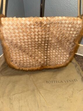 Bottega Veneta EXTREMELY RARE Woven calf hair Shoulder Bag with Fur trim